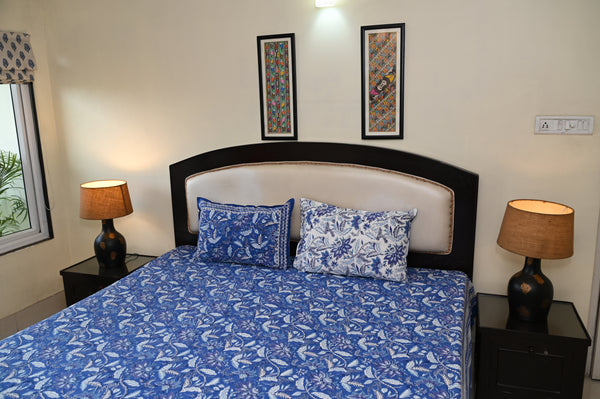 Indigo Floral Cotton Double Bedsheet with 2 Pillow Covers