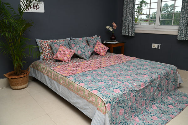 Pink Petal Cotton Single Kantha Work Bed Dohar / Bed Cover